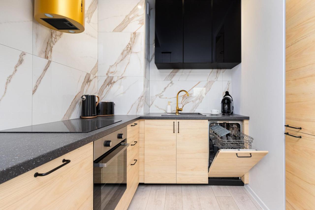 Ostoya Pucka Apartament By Noclegi Renters Luaran gambar