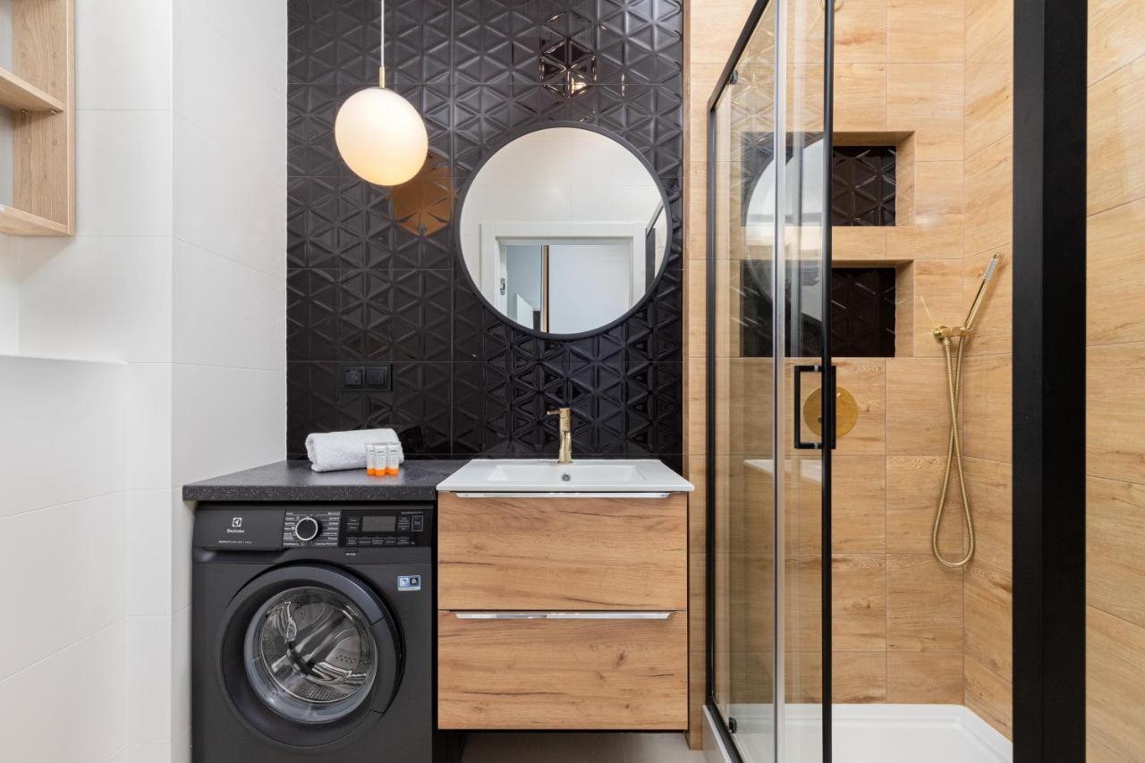 Ostoya Pucka Apartament By Noclegi Renters Luaran gambar