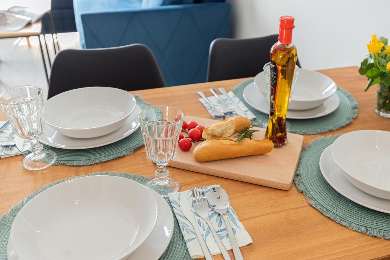 Ostoya Pucka Apartament By Noclegi Renters Luaran gambar
