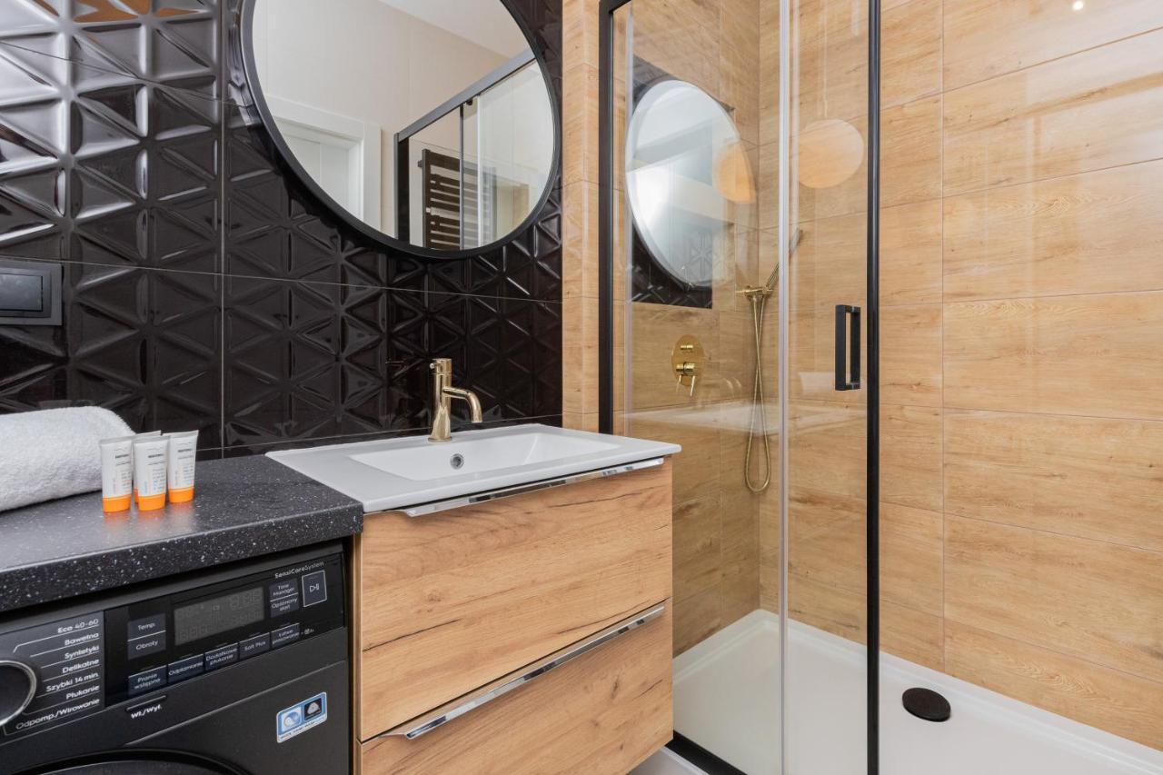 Ostoya Pucka Apartament By Noclegi Renters Luaran gambar